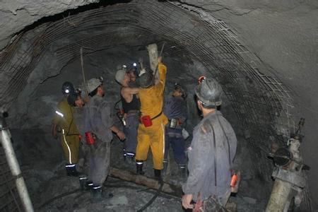 江西工程爆破中的危险因素分析以及应对工程爆破危险的措施